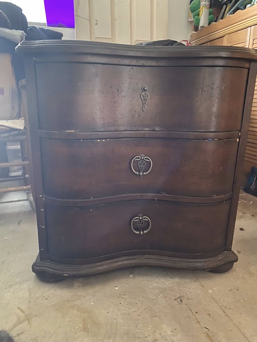 YARD SALE!!  YARD SALE!! MOVING SALE!!