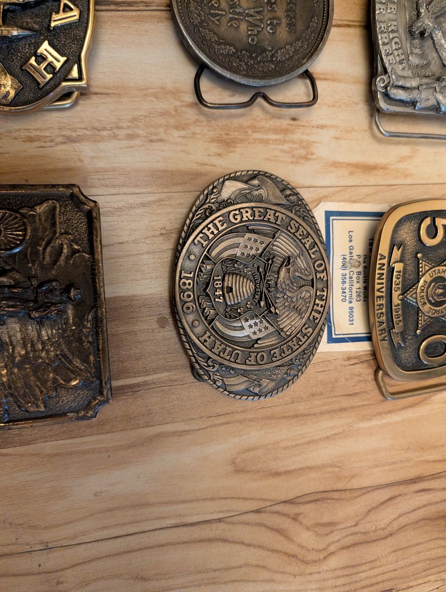 Tony Lama Utah State Seal belt buckle