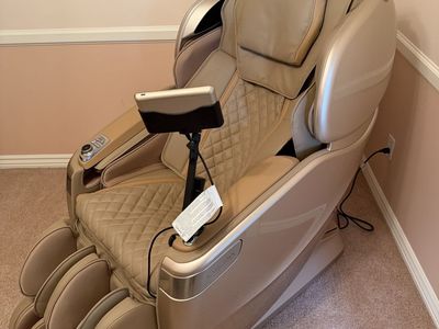 Luxury Full Body Massage Chair with Heat Therapy and Zero Gravity Recline