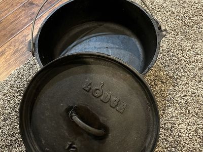 Lodge Cast Iron Camp Dutch Oven 12 Inch with Lid and Bail Handle