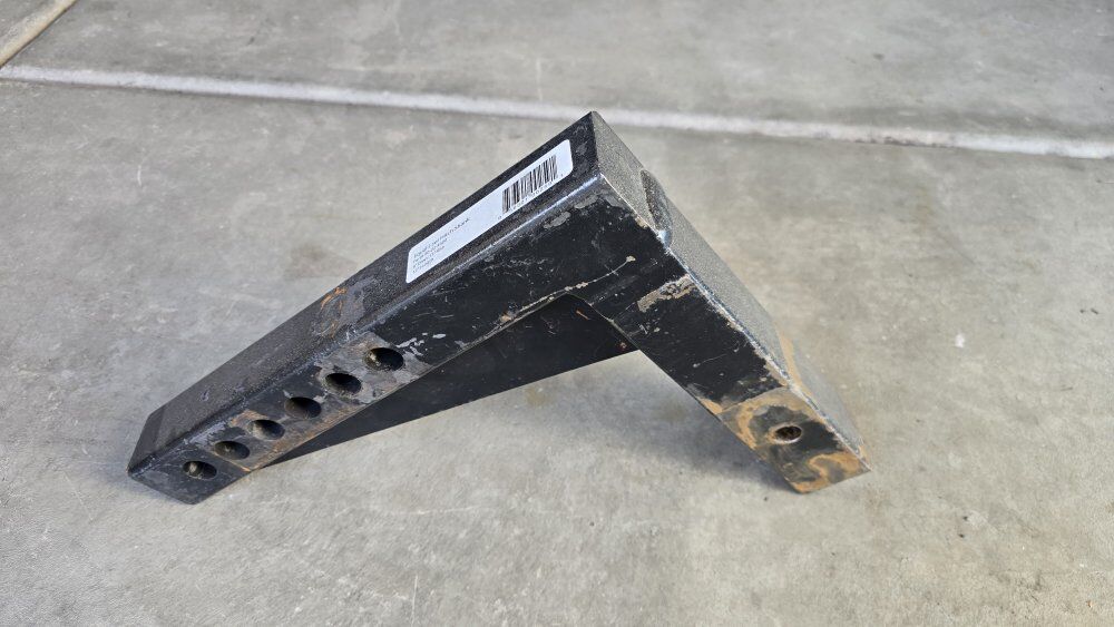 Equal-i-zer Hitch Shank