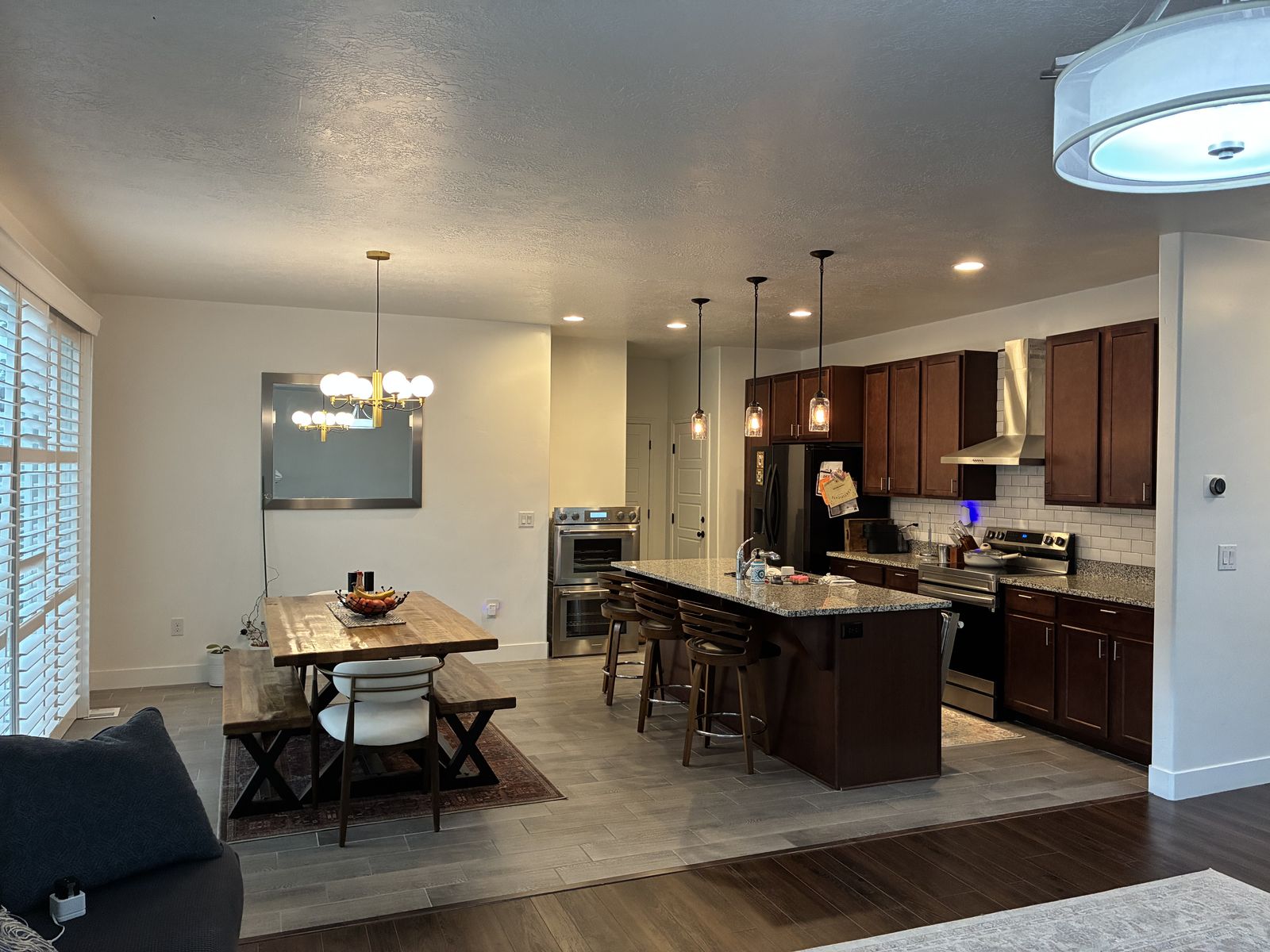 3 Rooms for Rent – Female‑Only Home, Clean & Peaceful – $800/mo (All Utilities Included)