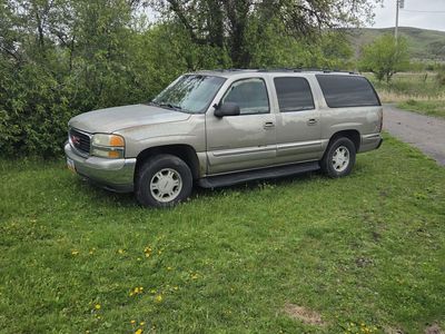 2002 CHEVROLET SUBURBAN