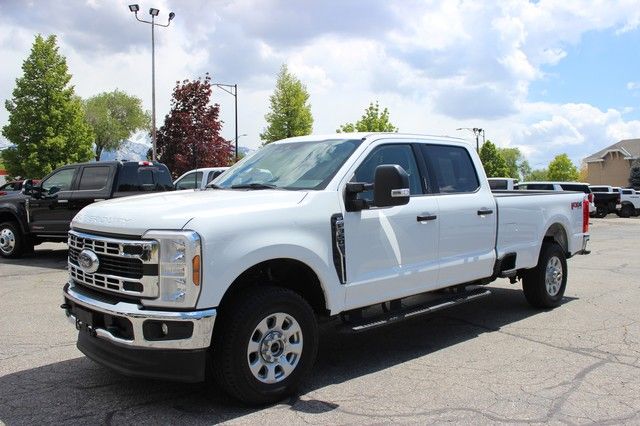 2024 Ford F-350 XLT