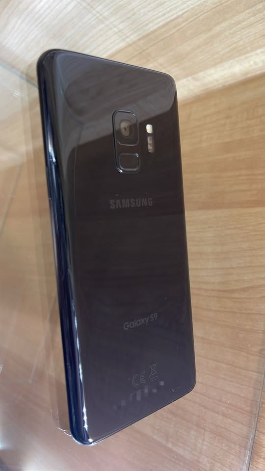 Samsung Galaxy S9 64gb -Unlocked