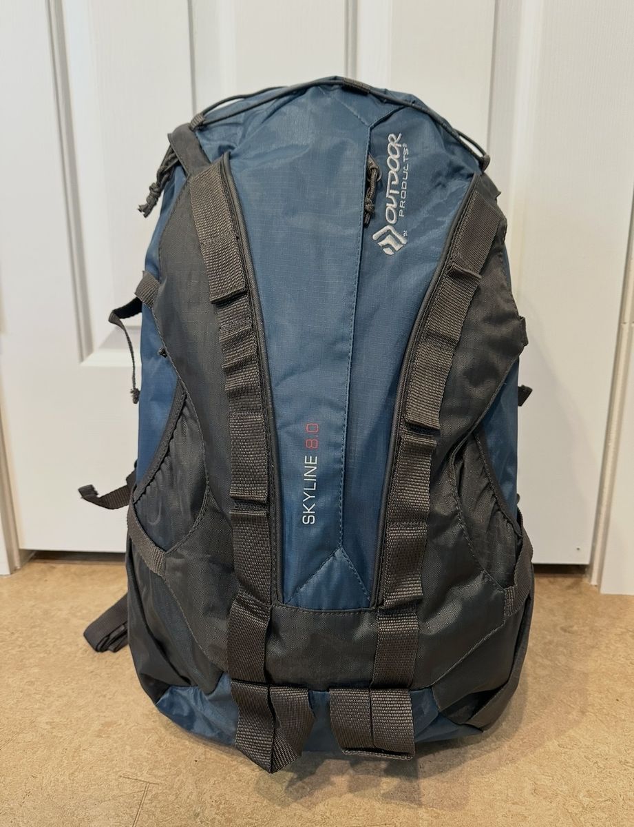 Nice rain-resistant Hiking Backpack