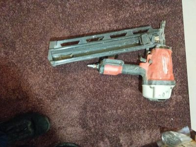 Milwaukee Pneumatic Framing Nailer Used Heavy Duty Construction Tool