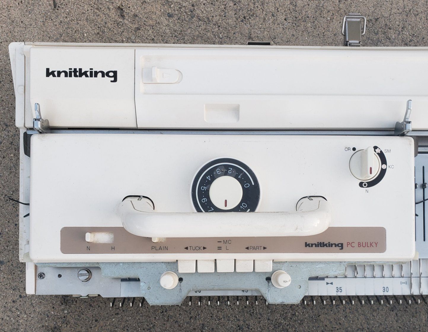 KNITKING PC BULKY KNITTING MACHINE VINTAGE JAPAN