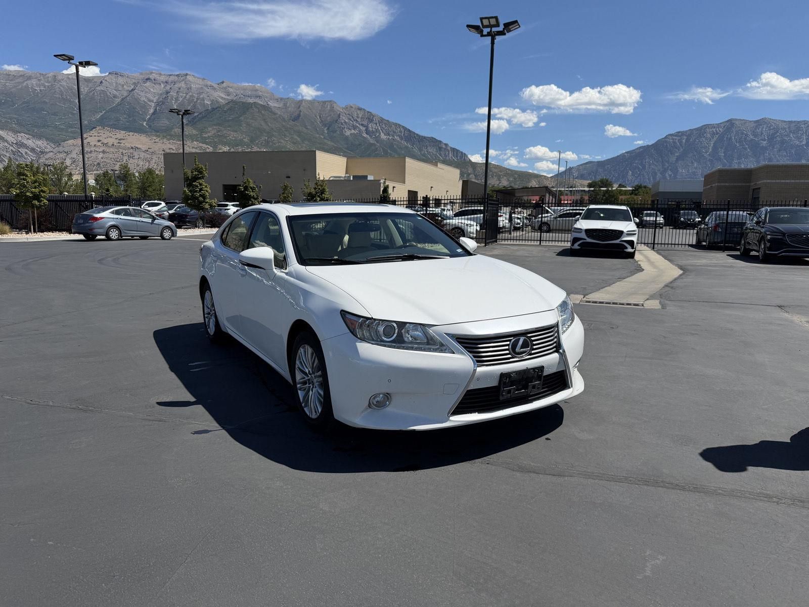 2015 Lexus ES Base