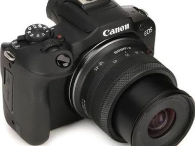 Canon EOS R100 with 18-45mm kit lens