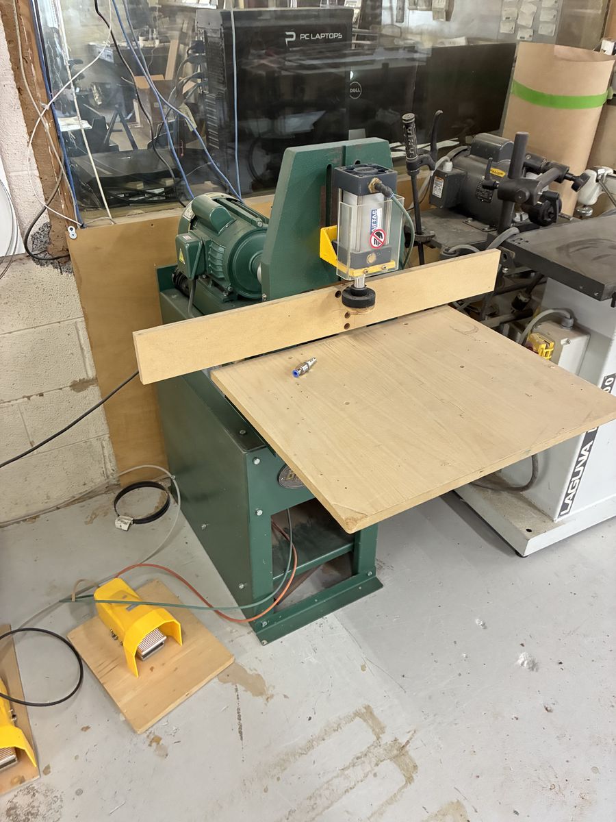 Grizzly horizontal Boring Machine