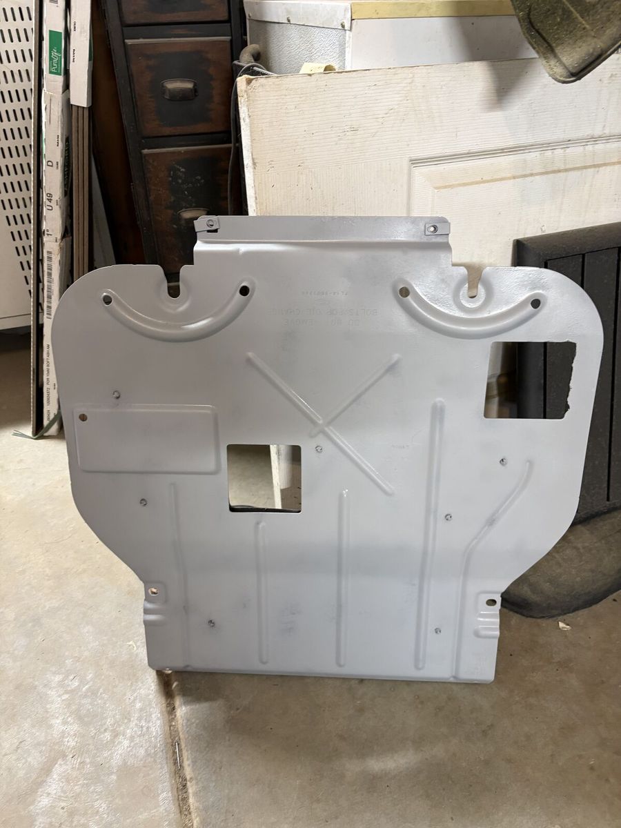 SKID PLATE FORD EXPEDITION OR F150 HEAVY DUTY