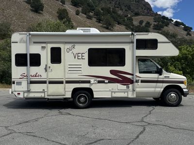 1995 Fleetwood Searcher 23'