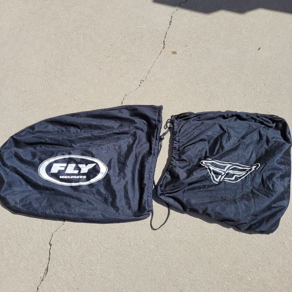 Fly Helmet bags (2)