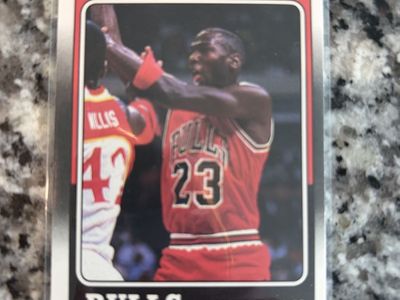 1987-88 Fleer Michael Jordan #120 Bulls Basketball Card, Guard-Forward, Excellent Condition