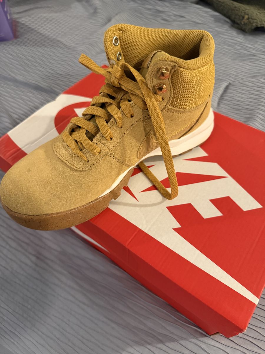 Nike Hoodland Suede Shoes
