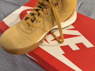 Nike Hoodland Suede Shoes