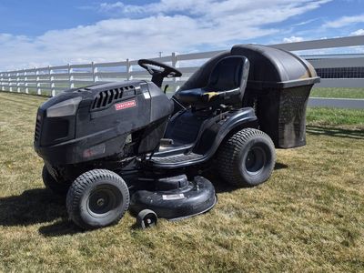 Craftsman Lawnmower Tractor