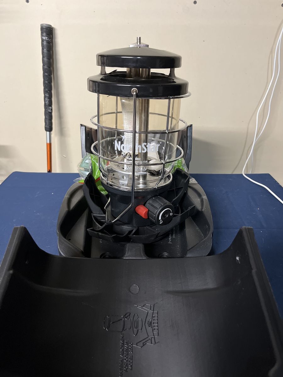Coleman northstar lantern propane 