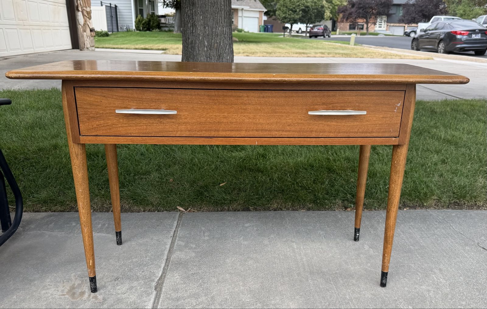 Vintage Lane Mid-Century Modern Console Table Accent Desk with Drawer