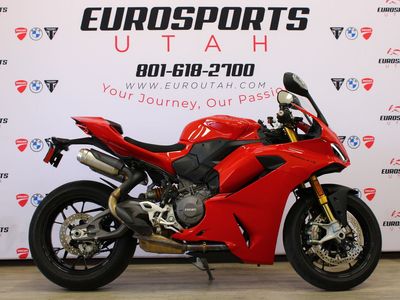 2025 Ducati PANV2