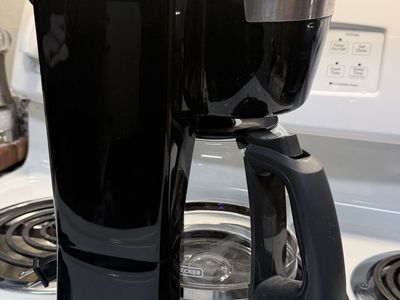 Black and Decker Coffee Pot - NEVER USED!