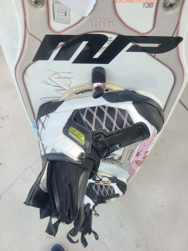 Main image 2