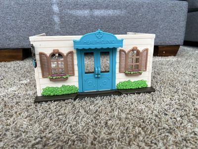 Calico Critter Health Clinic With accessories