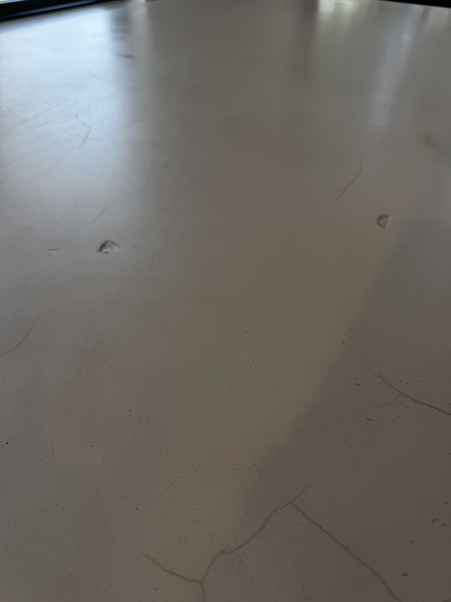 Main image 7