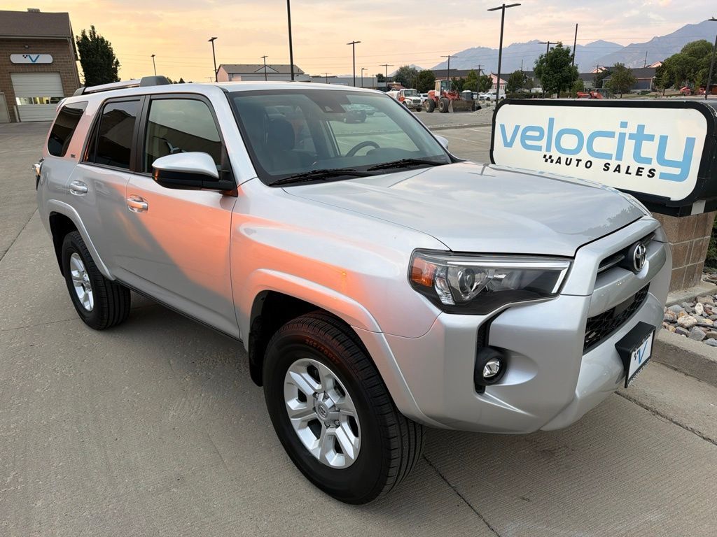 2024 Toyota 4Runner SR5