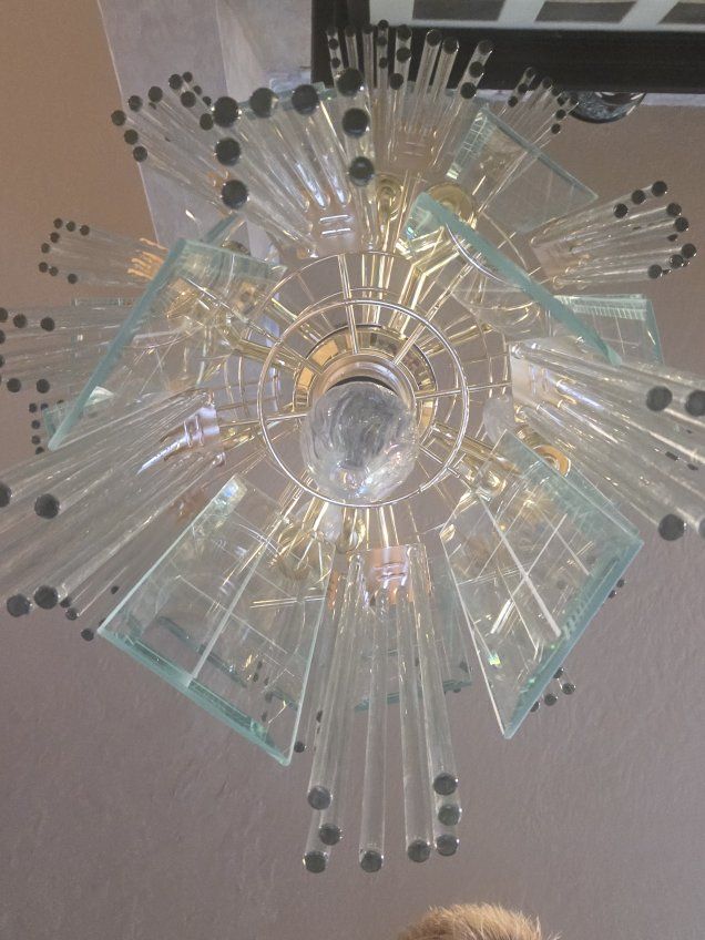 Main image 3