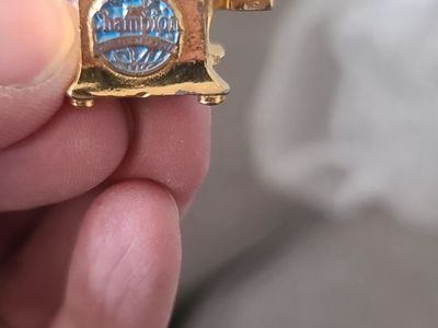 Champion Juicer Keychain