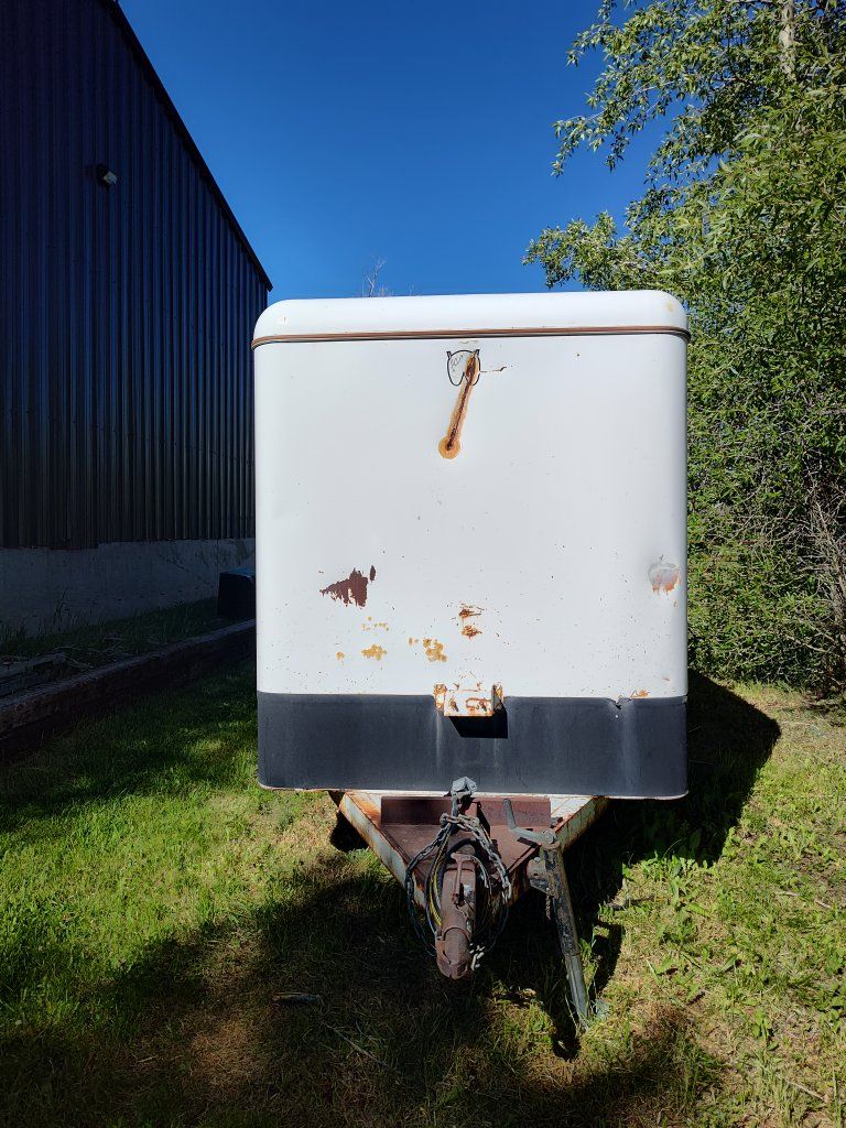 Main image 10