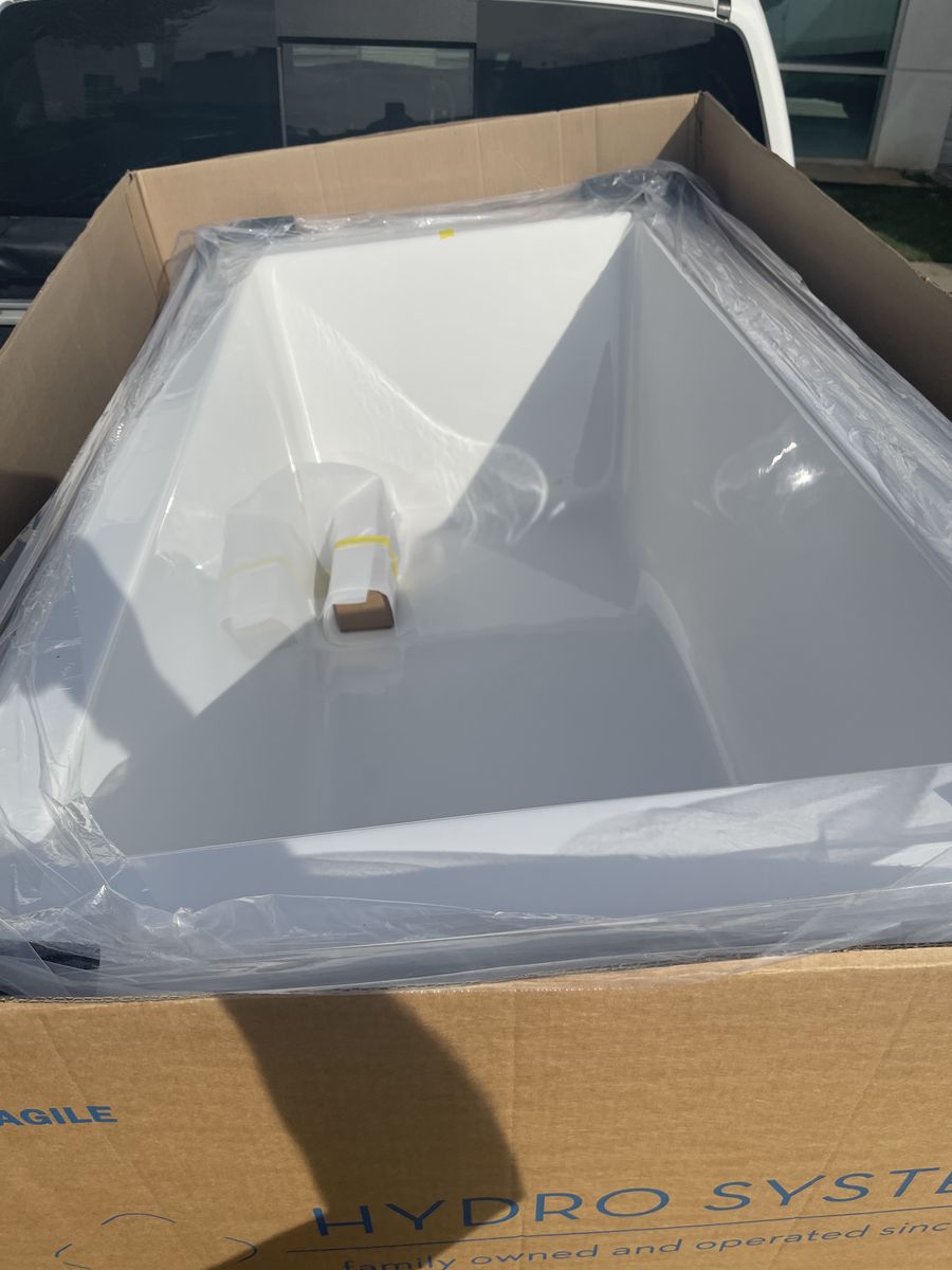 Hydro Systems Drop In tub