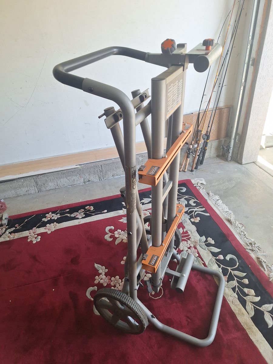 RIDGID Portable chopsaw stand