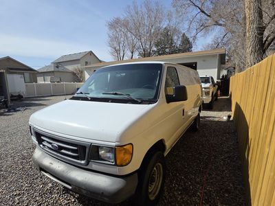 2004 FORD E E-250
