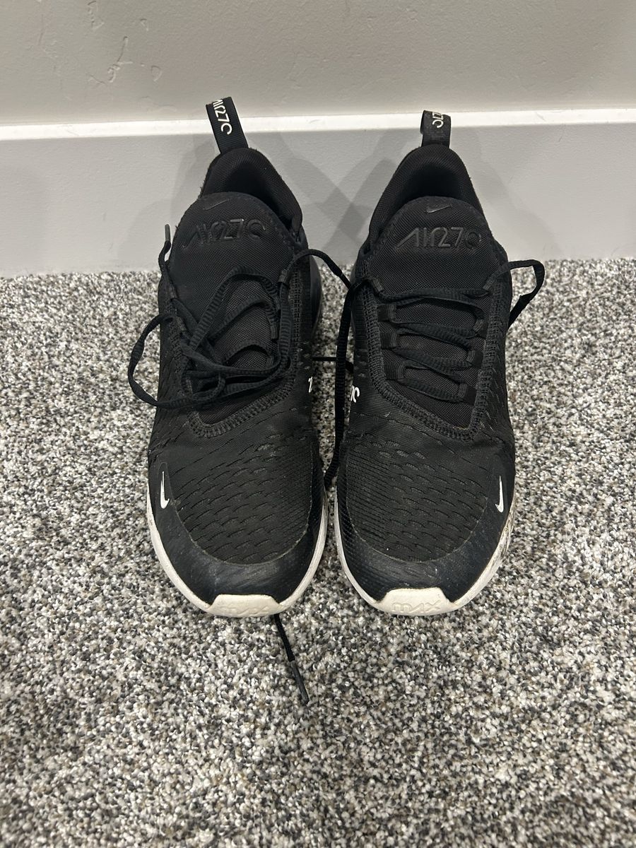 Nike Air Max 270 Black Sneakers Men's Size 7