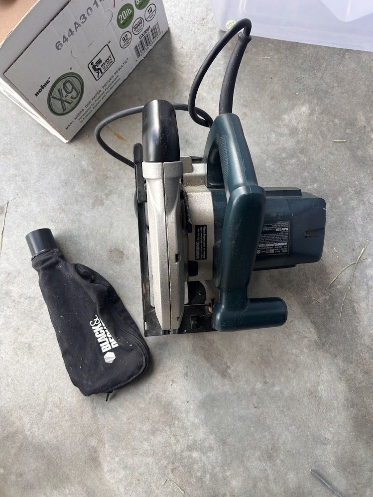 Black and Decker Table Saw