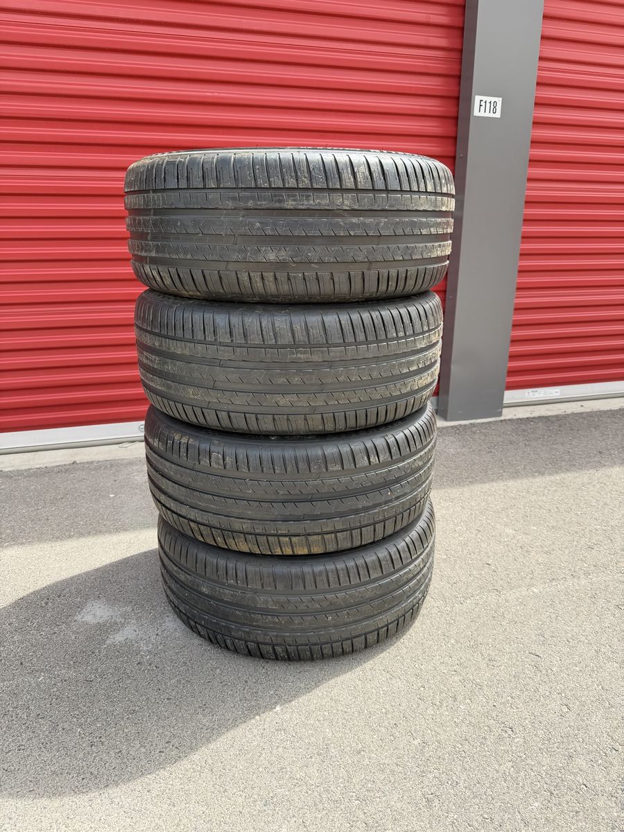 255/45R20 Michelin Pilot Sport 4suv