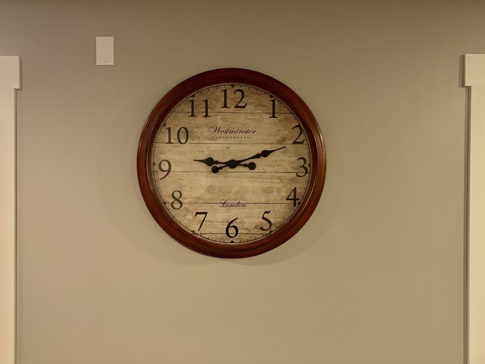 Main image 3
