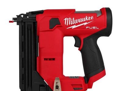 Milwaukee FUEL M12 18-Gauge Cordless Brad Nailer - Tool Only
