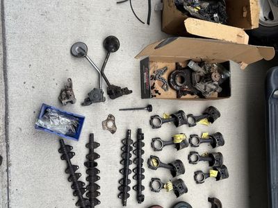 Assorted Mopar 318LA parts