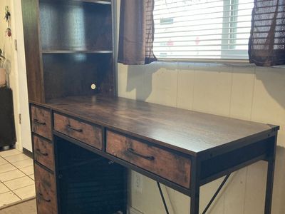 Office computer desk