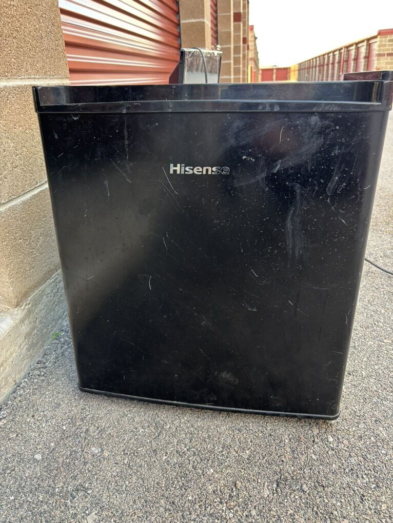 Mini Fridge