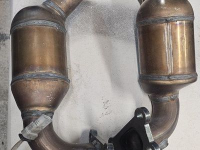 CAT104R2T E34 120R-00.15078 Catalytic Converter - Part No. 101709-CHN-1