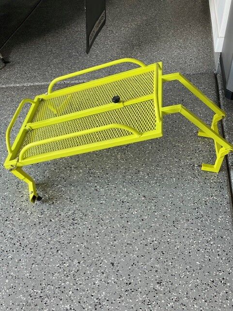 Storage rack and table