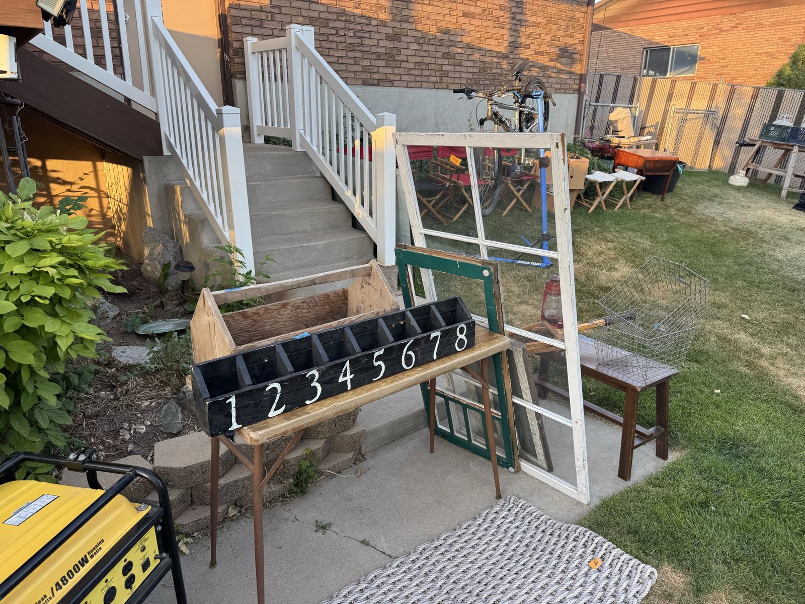 Main image 6