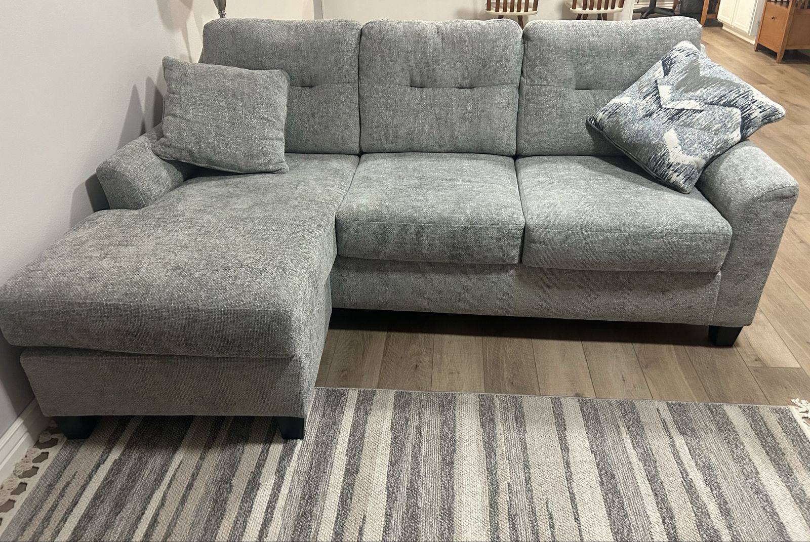Grey Fabric L-Shaped Sectional Sofa with Reversible Chaise and Throw Pillows