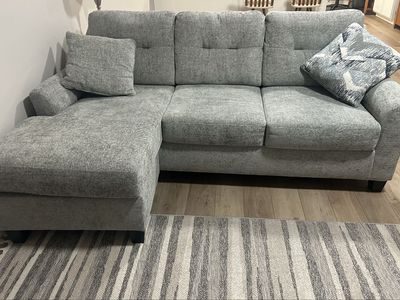 Grey Fabric L-Shaped Sectional Sofa with Reversible Chaise and Throw Pillows