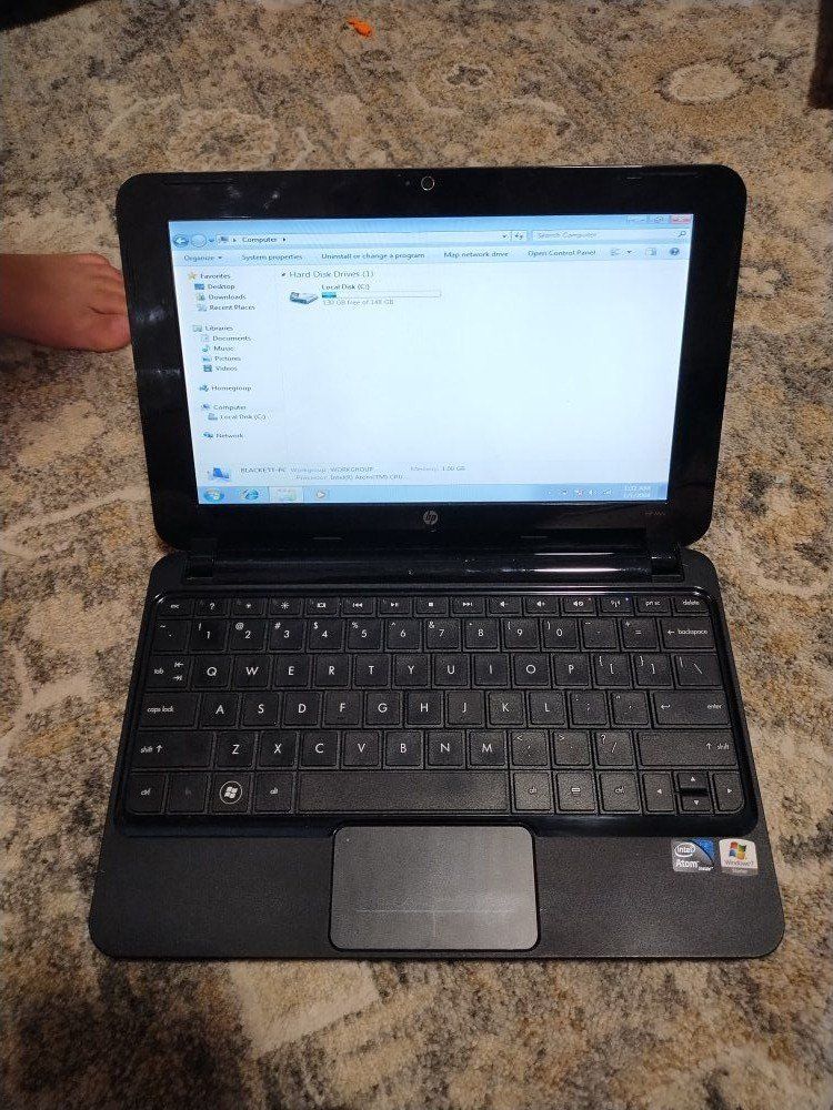 HP MINI 2102 Small Laptop